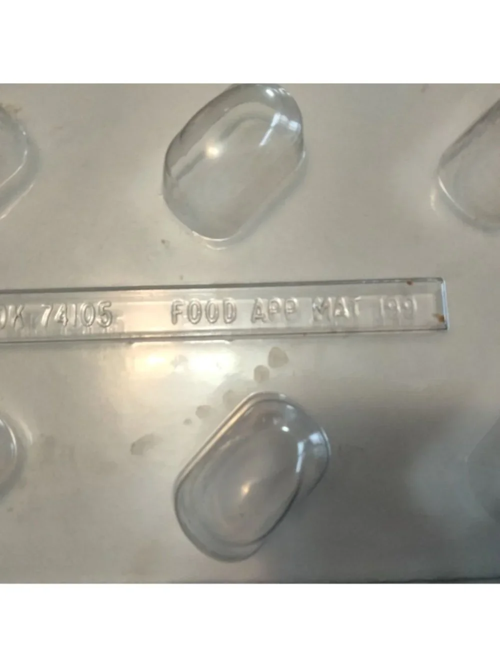 Apollo Domed Rectangle Candy Mold 74105 chocolate making